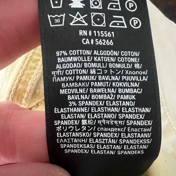 7 For All Mankind High Waisted Jean Shorts Size 26 Yellow Raw Hem 5 Pockets Boho - Picture 9 of 9